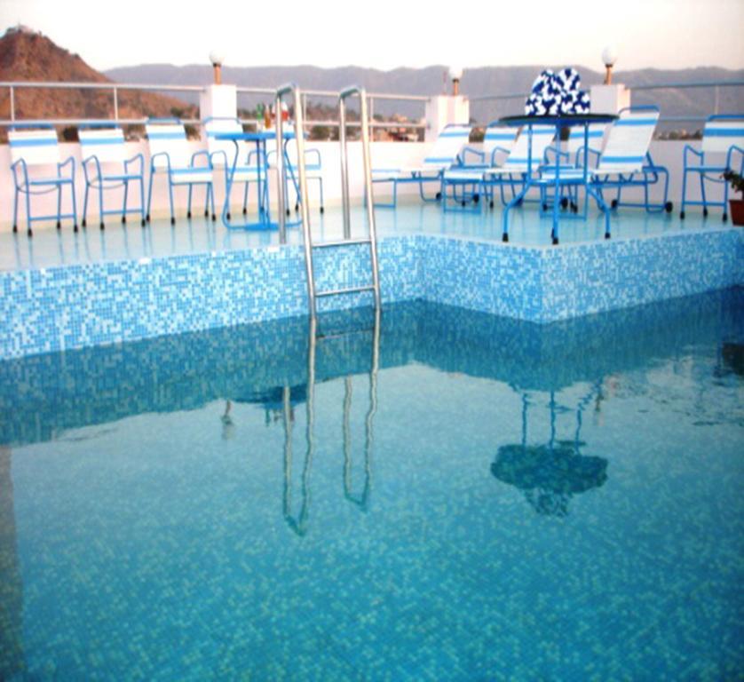 Hotel Rajshree Puskár Kültér fotó