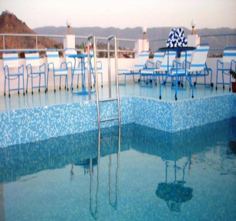 Hotel Rajshree Puskár Kültér fotó